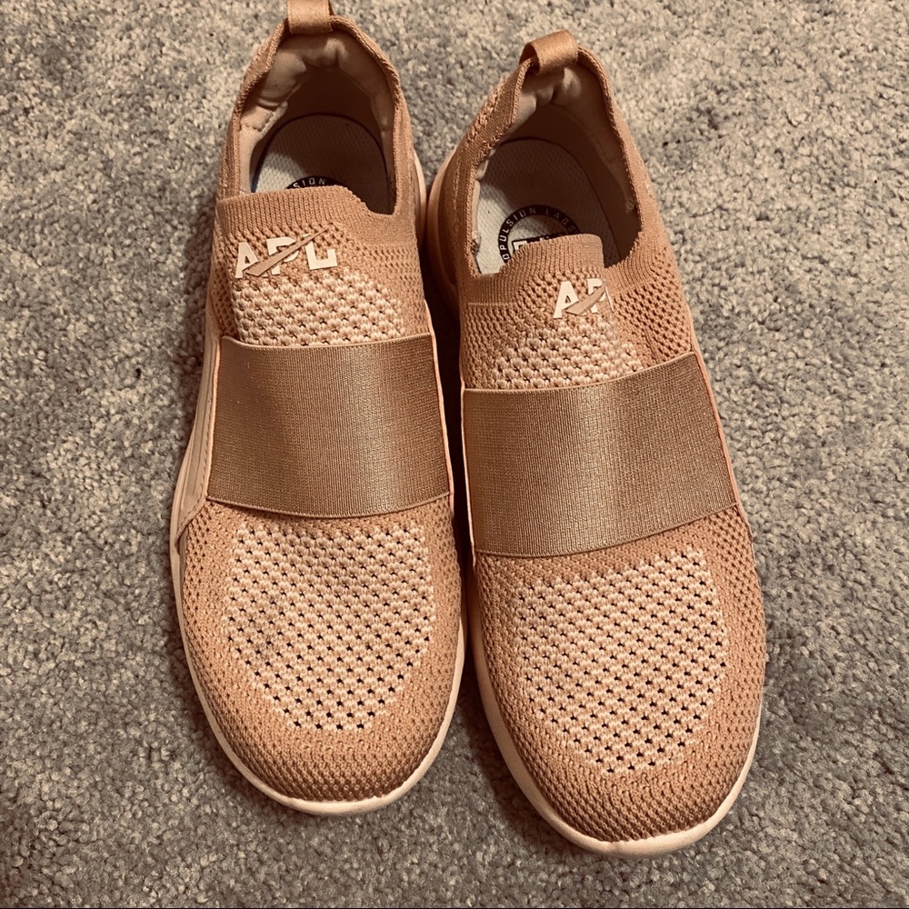 APL Techloom Bliss in rose gold